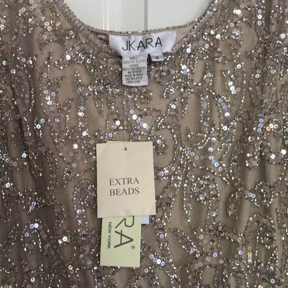 Jkara evening gown - size 6 - new never worn - Picture 3 of 6